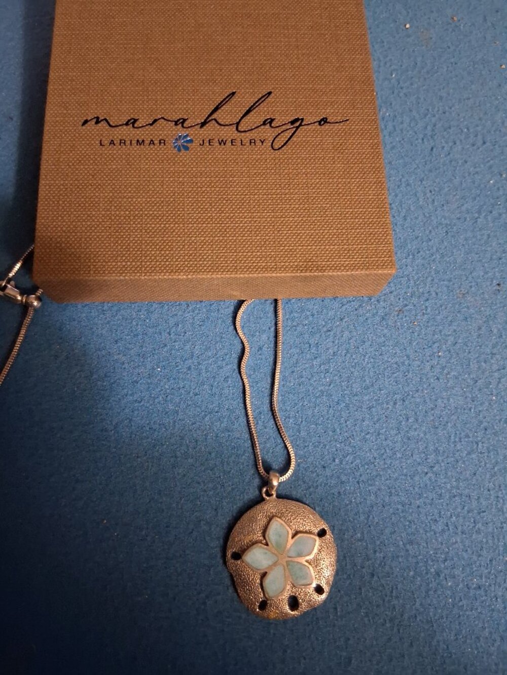 Marahlaga sanddollar necklace